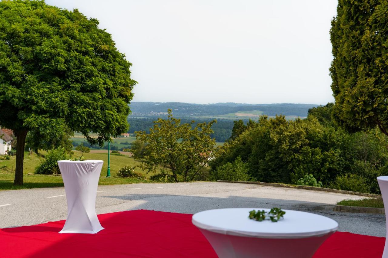 Hotel Dreilandhof à Fürstenfeld Extérieur photo